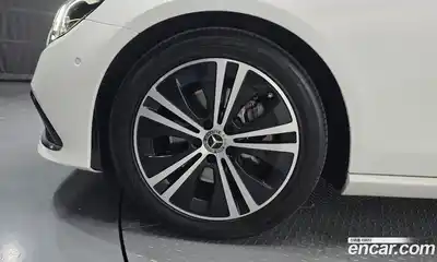 Mercedes-Benz E-Class 2021 2.0 гидро, миниатюра 5