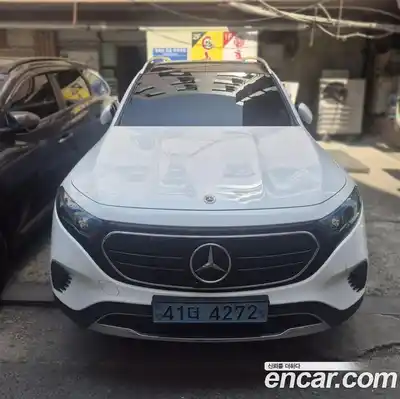 Mercedes-Benz EQB, 2023