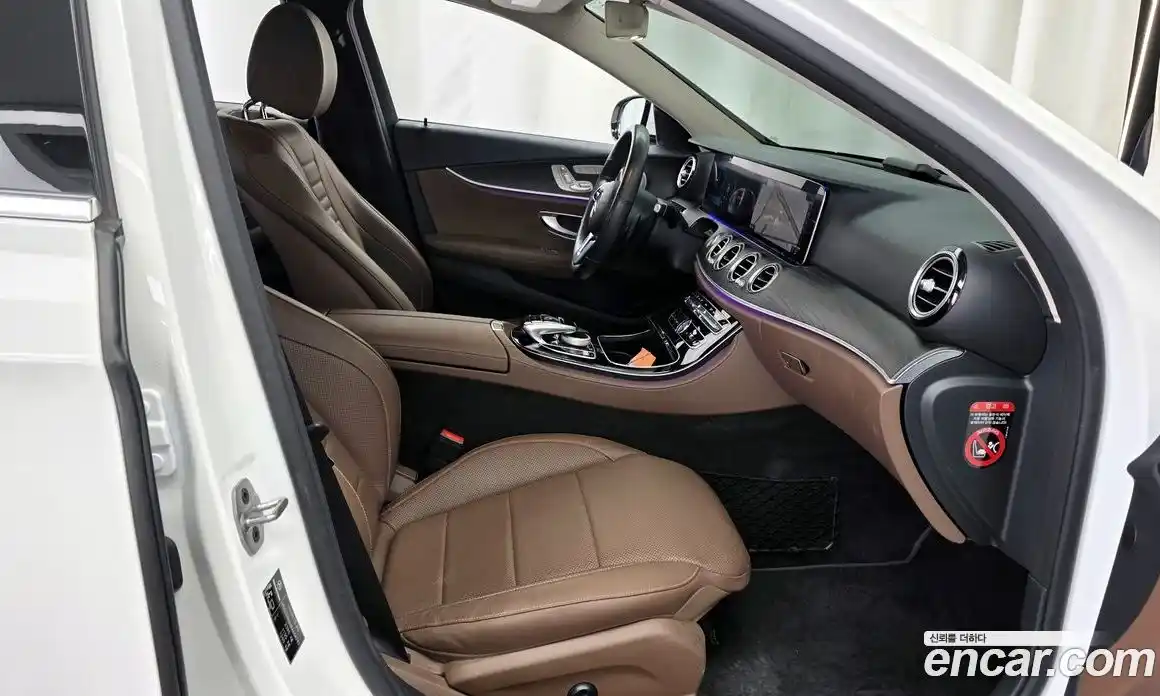 Mercedes-Benz E-Class 2019 2.0 гидро, фото 17