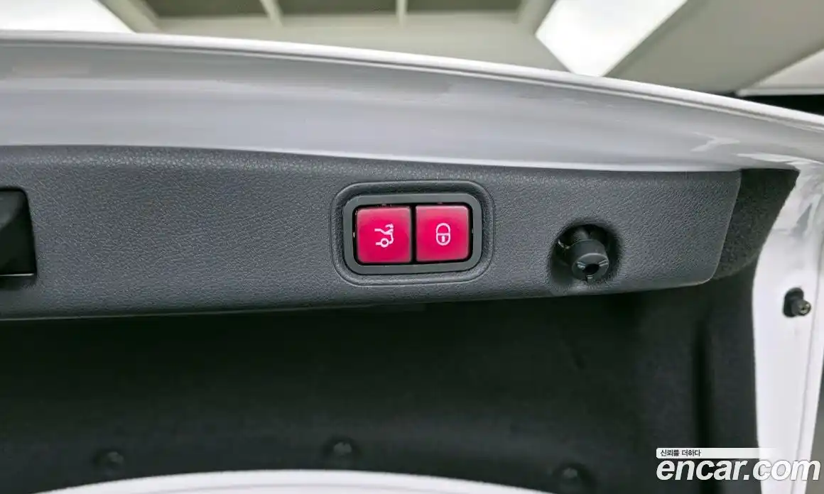 Mercedes-Benz E-Class 2019 2.0 гидро, фото 30