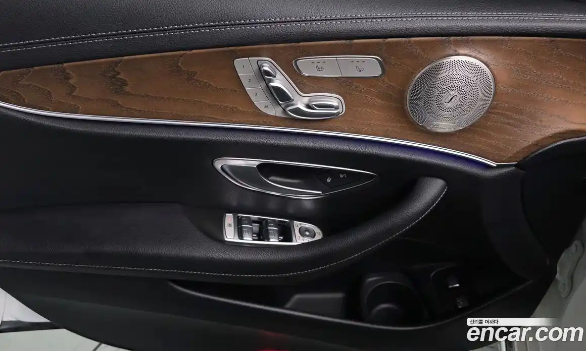 Mercedes-Benz E-Class 2021 2.0 гидро, фото 14