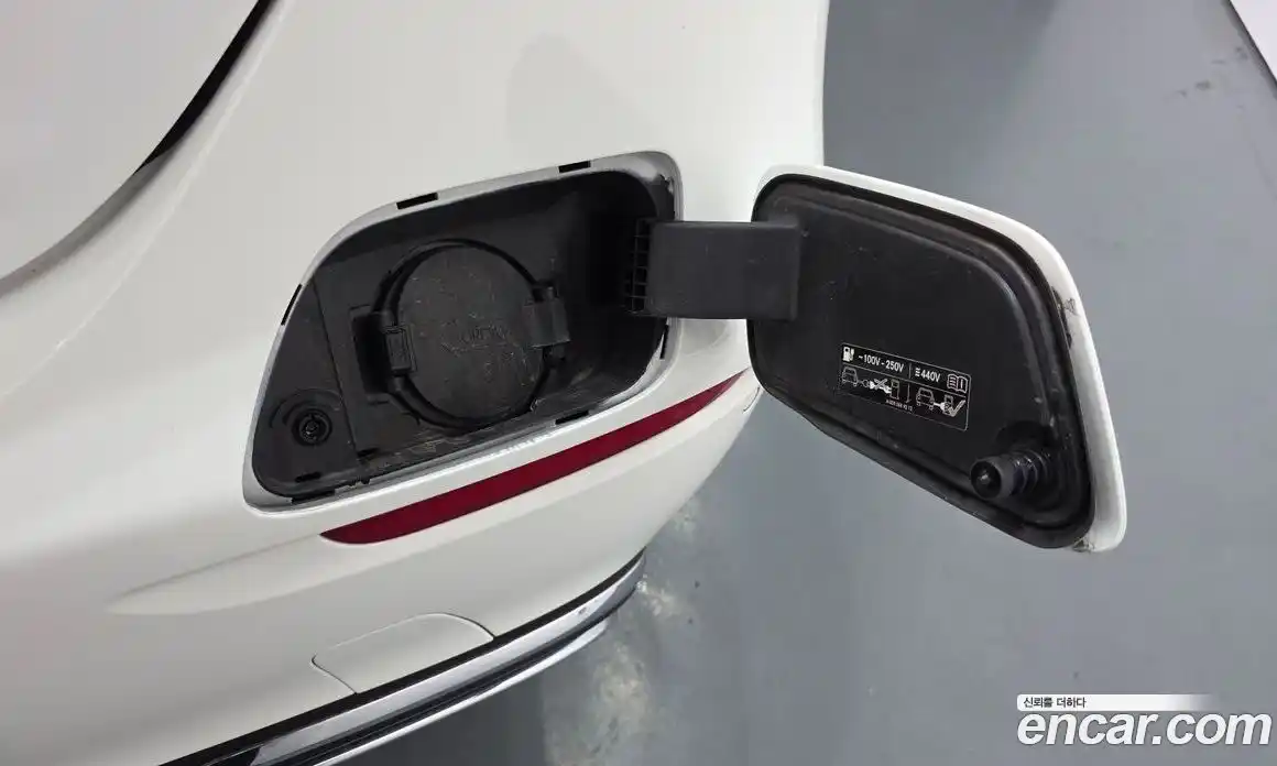 Mercedes-Benz E-Class 2021 2.0 гидро, фото 32