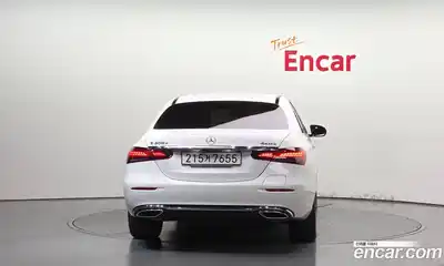 Mercedes-Benz E-Class 2021 2.0 гидро, миниатюра 4