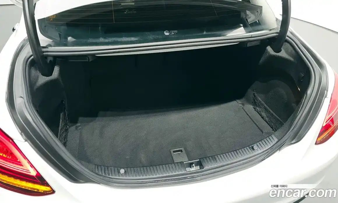 Mercedes-Benz C-Class 2020 2.0 гидро, фото 27