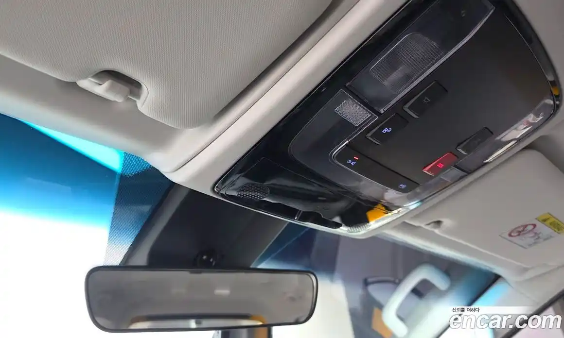 Hyundai Staria 2024 3.5 гидро, фото 26