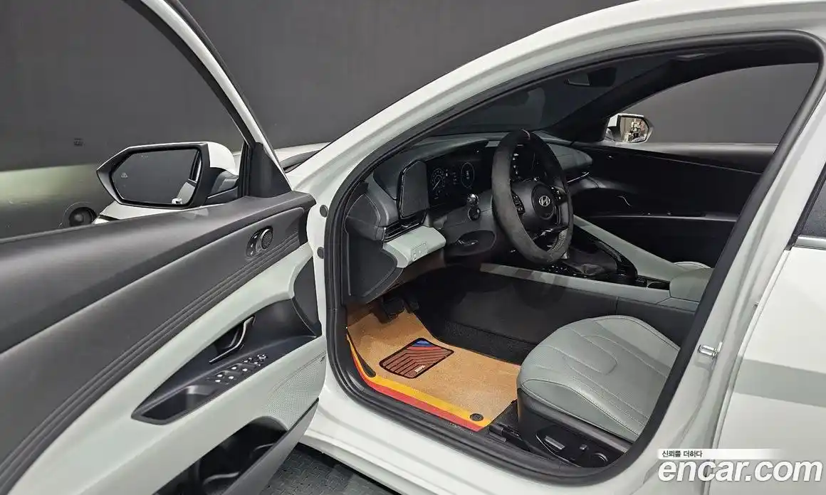 Hyundai Avante 2026 1.6 автомат (гидро), фото 13