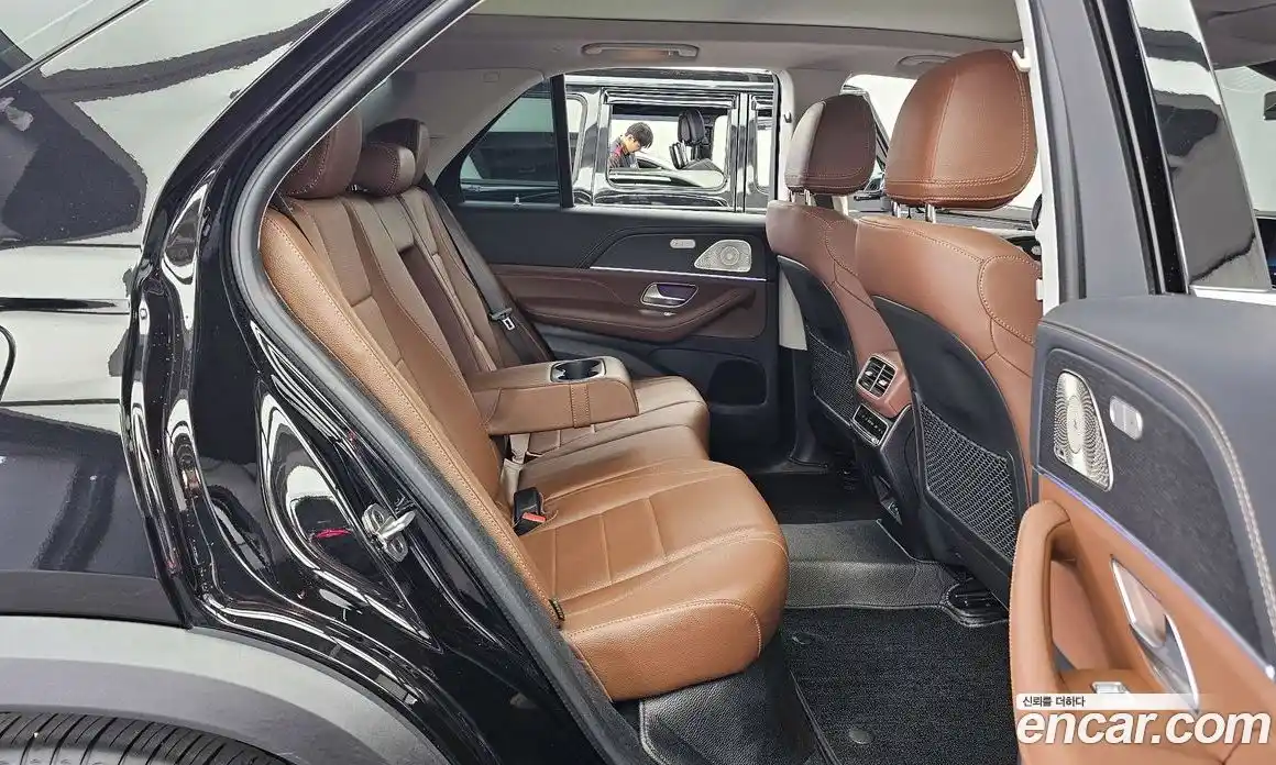 Mercedes-Benz GLE-Class 2024 2.0 гидро, фото 18
