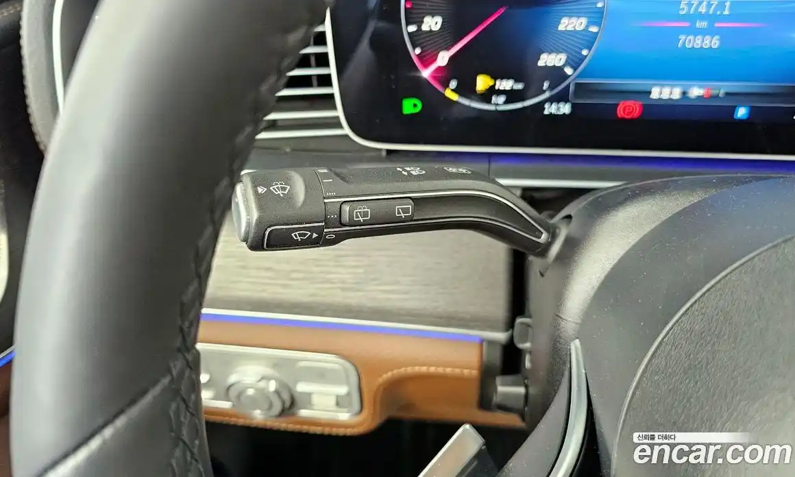 Mercedes-Benz GLE-Class 2024 2.0 гидро, фото 32