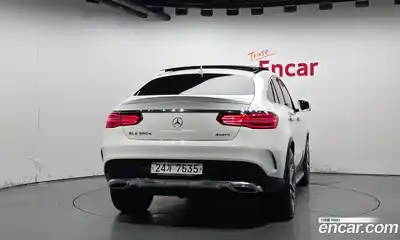 Mercedes-Benz GLE-Class 2017 3.0 гидро, миниатюра 4