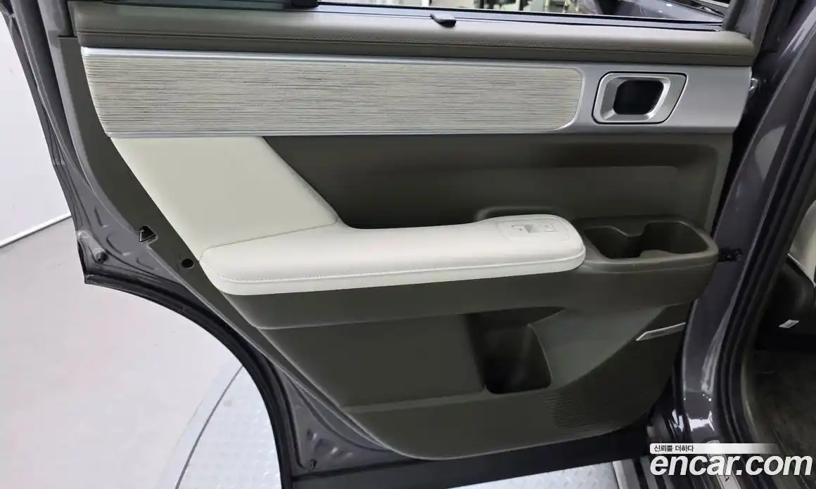 Hyundai Santa Fe 2024 1.6 гидро, фото 15