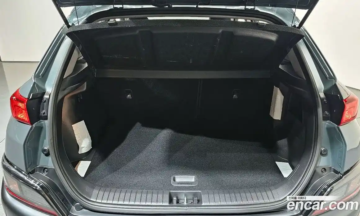 Hyundai Kona 2021 1.6 гидро, фото 26
