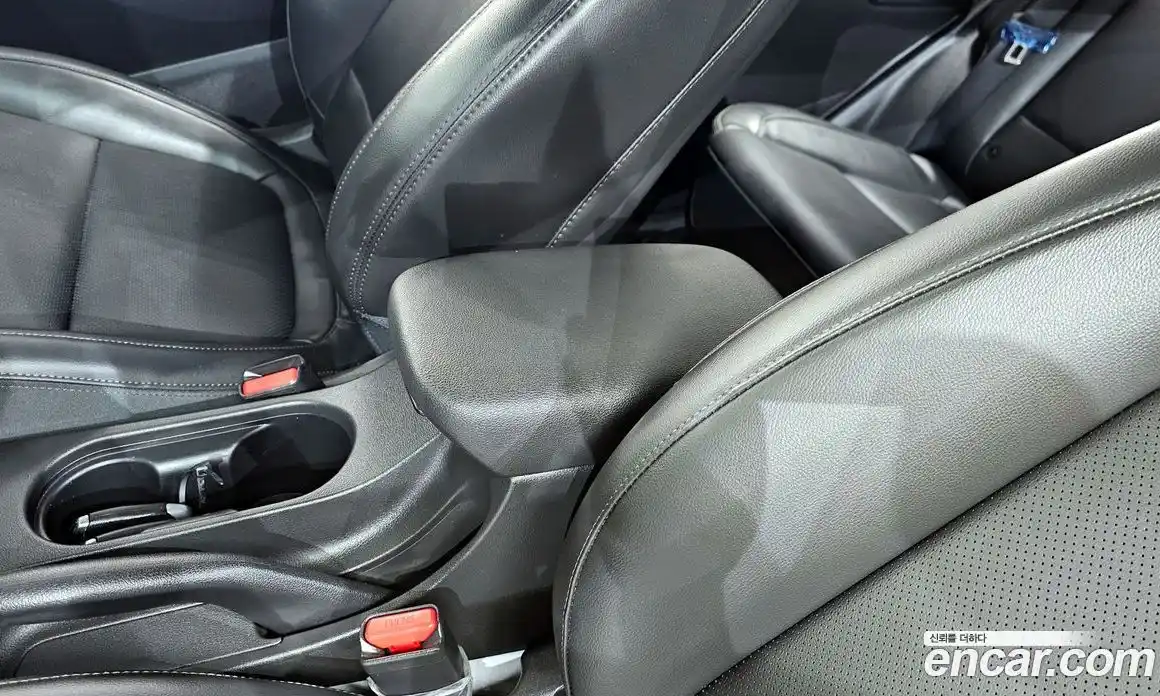 Hyundai Kona 2021 1.6 гидро, фото 30