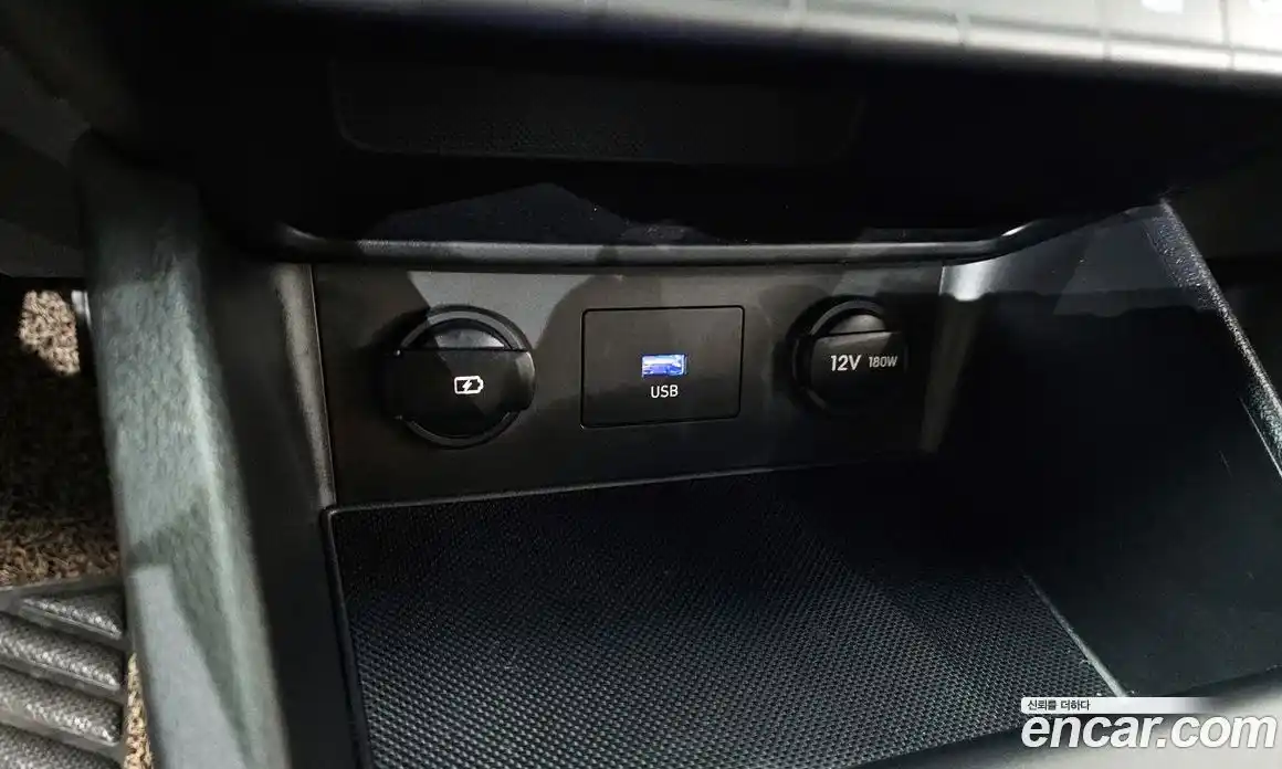 Hyundai Kona 2021 1.6 гидро, фото 34