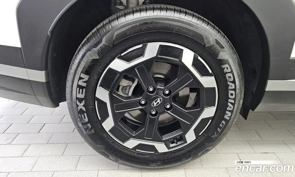 Hyundai Santa Fe 2024 2.5 гидро, фото 5