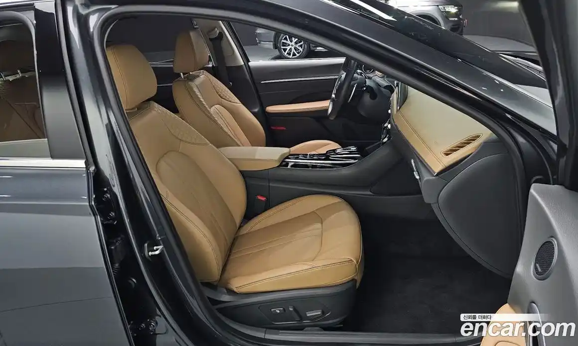 Hyundai Sonata 2021 1.6 автомат (гидро), фото 16