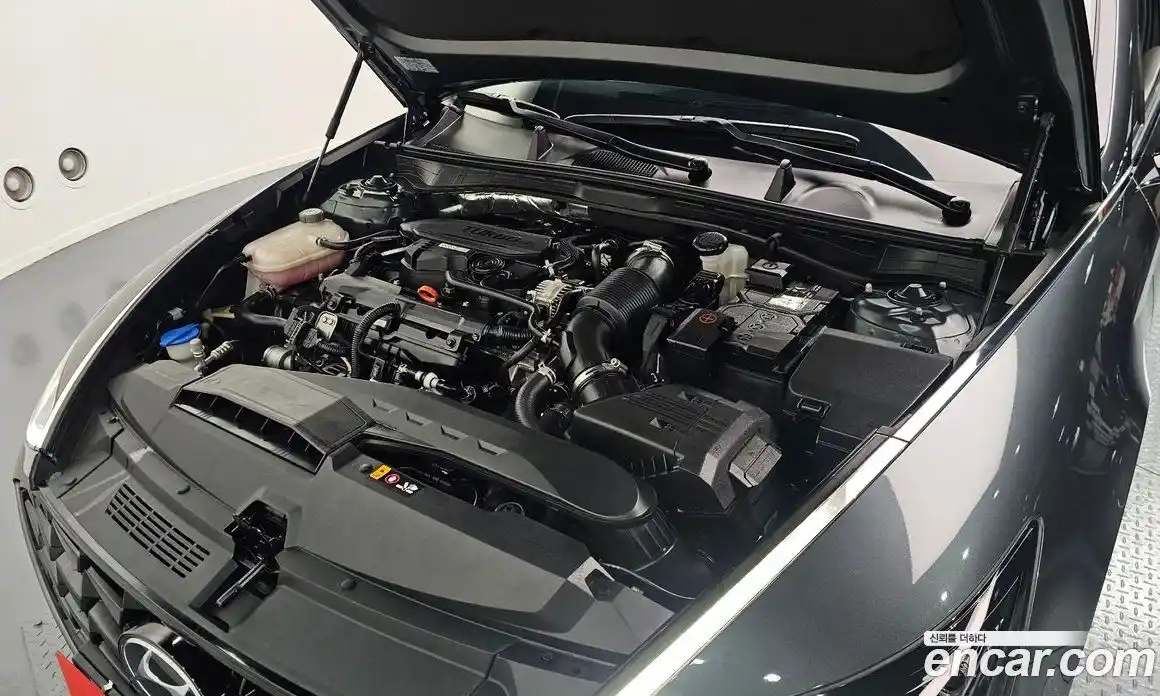 Hyundai Sonata 2021 1.6 автомат (гидро), фото 6