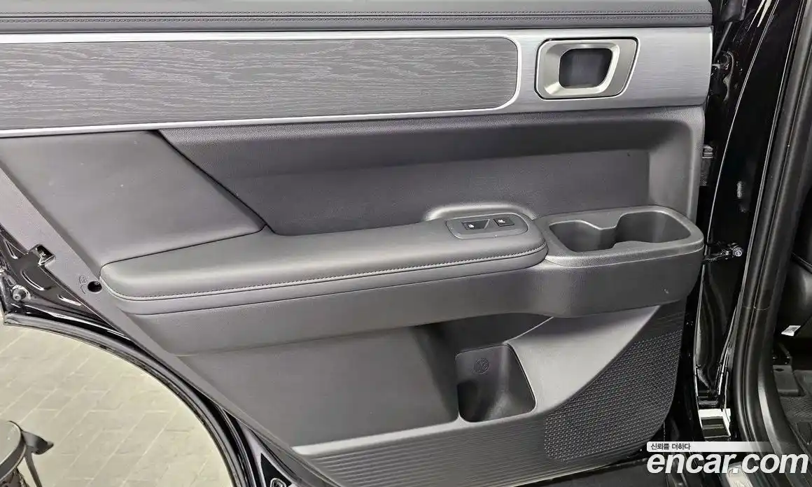 Hyundai Santa Fe 2025 2.5 гидро, фото 15