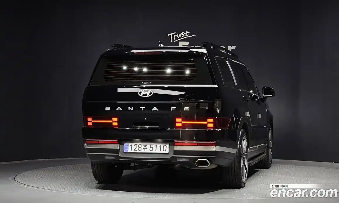 Hyundai Santa Fe 2025 2.5 гидро, фото 4