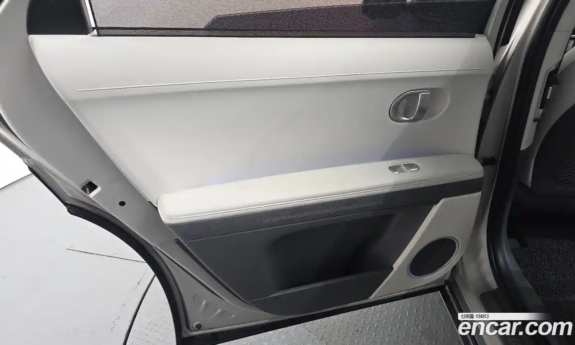 Hyundai Ioniq 5 2022 0.1 гидро, фото 15