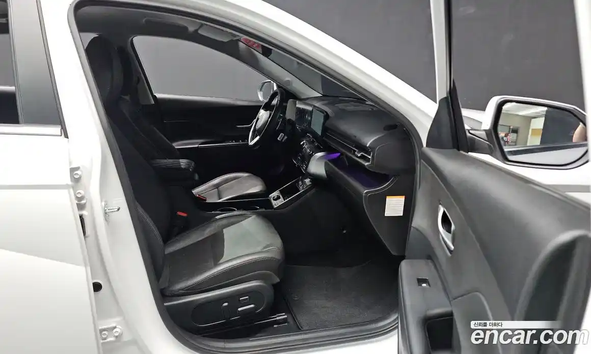 Hyundai Kona 2023 0.2 гидро, фото 18