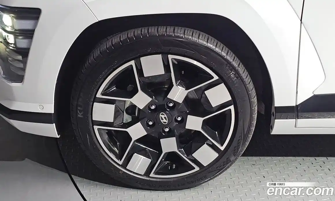 Hyundai Kona 2023 0.2 гидро, фото 5