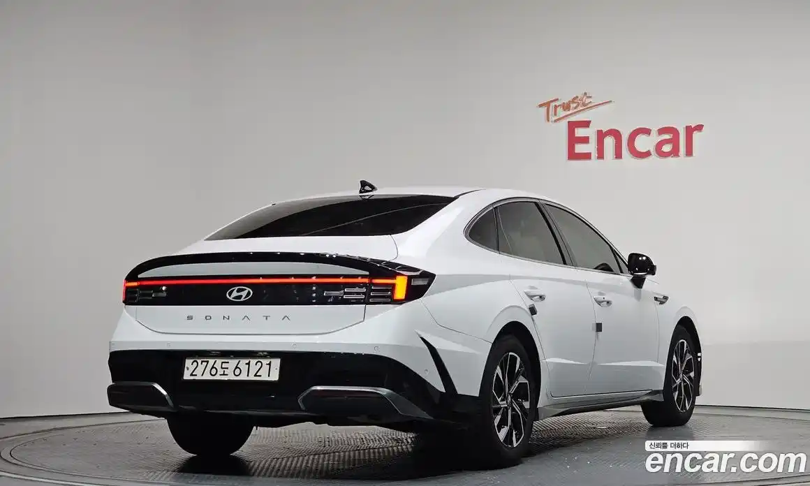 Hyundai Sonata 2024 2.0 гидро, фото 2