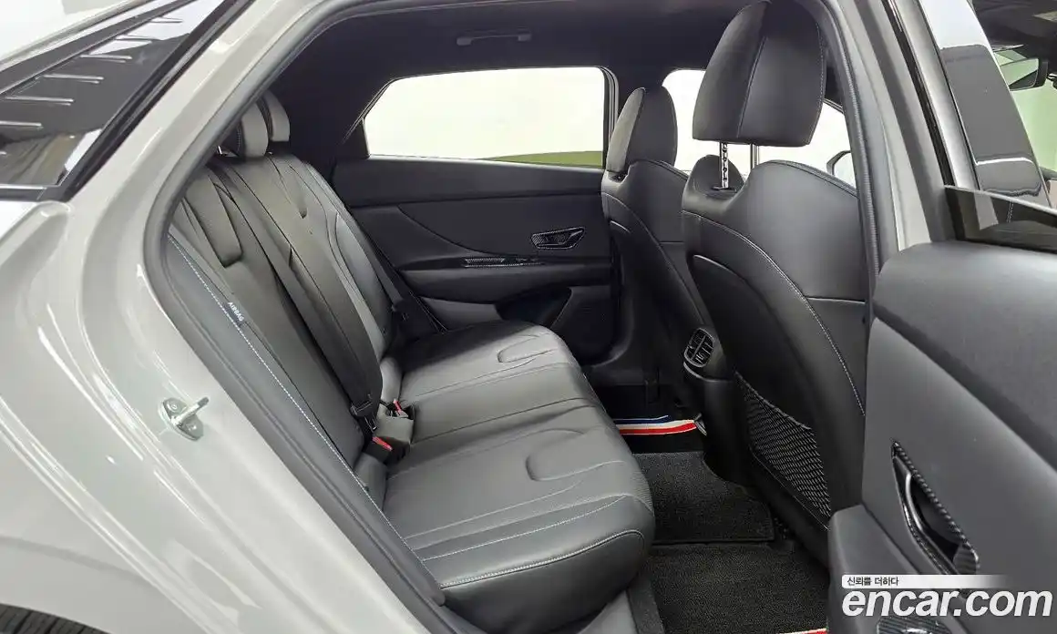 Hyundai Avante 2024 2.0 гидро, фото 12