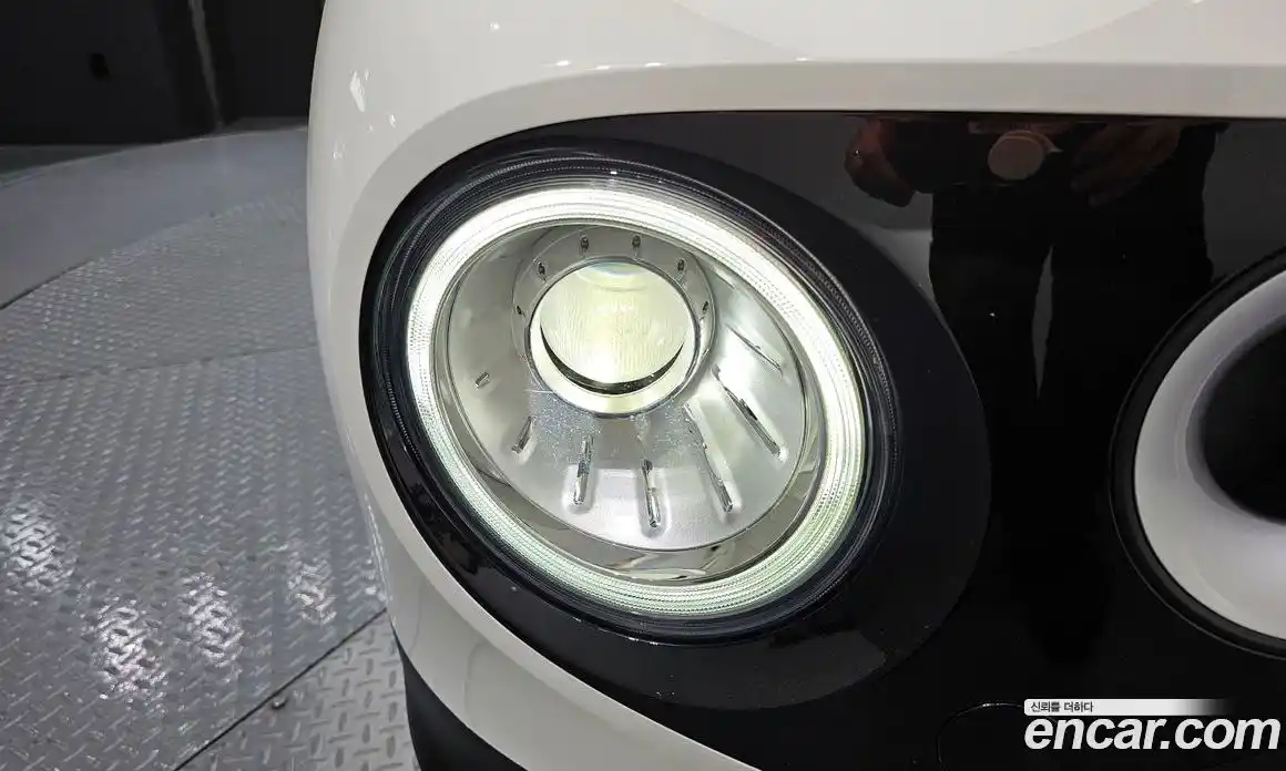Hyundai Casper 2022 1.0 гидро, фото 8