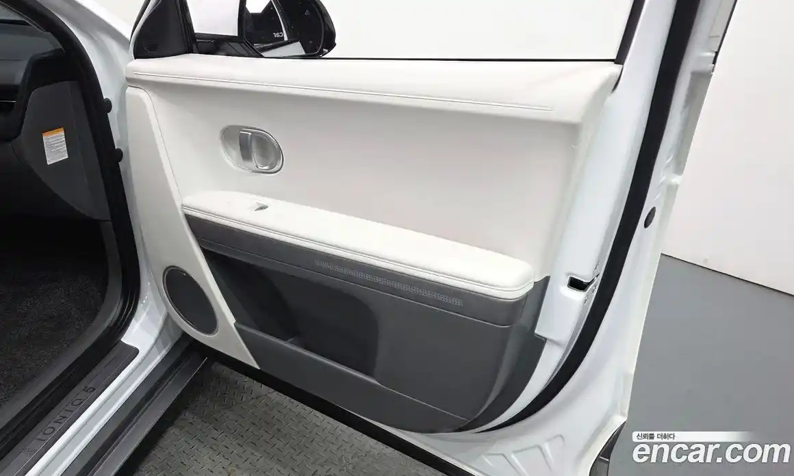 Hyundai Ioniq 5 2024 0.1 гидро, фото 14