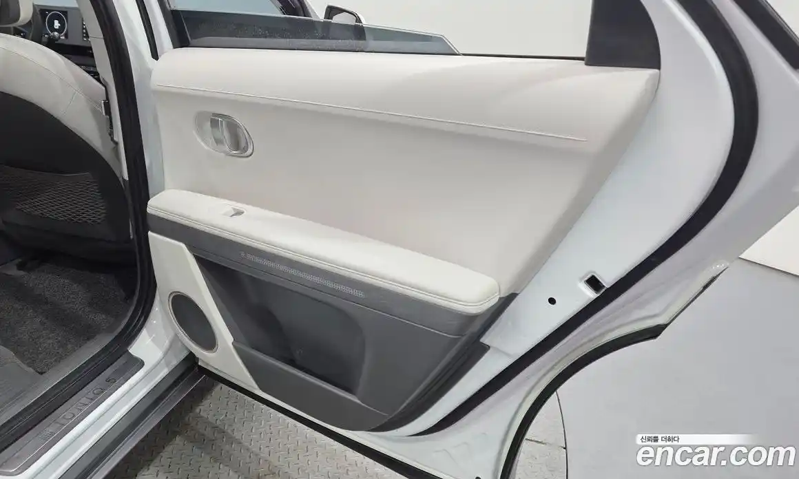 Hyundai Ioniq 5 2024 0.1 гидро, фото 15