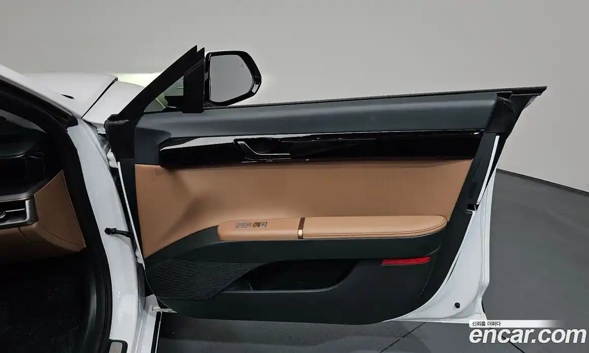 Hyundai Grandeur 2024 2.5 гидро, фото 13
