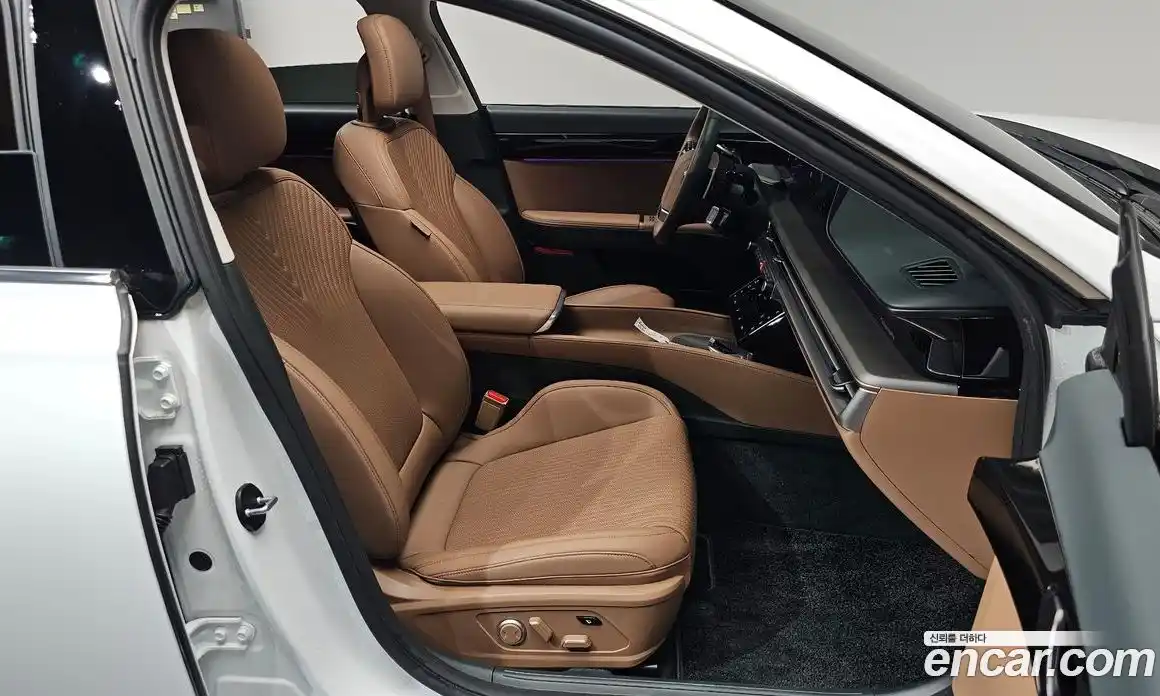 Hyundai Grandeur 2024 2.5 гидро, фото 15
