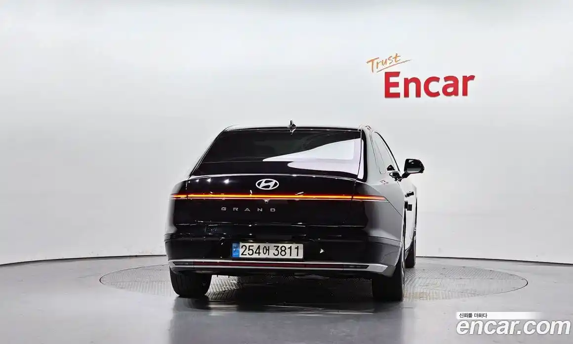 Hyundai Grandeur 2023 2.5 гидро, фото 4