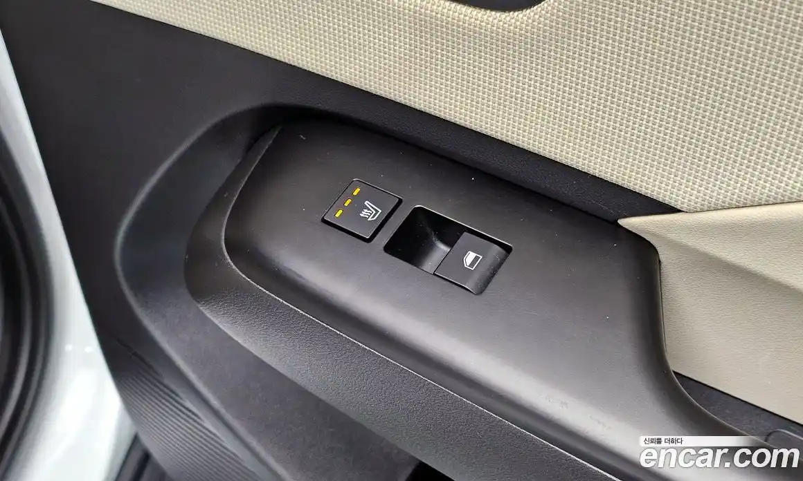 Hyundai Kona 2023 1.6 гидро, фото 22