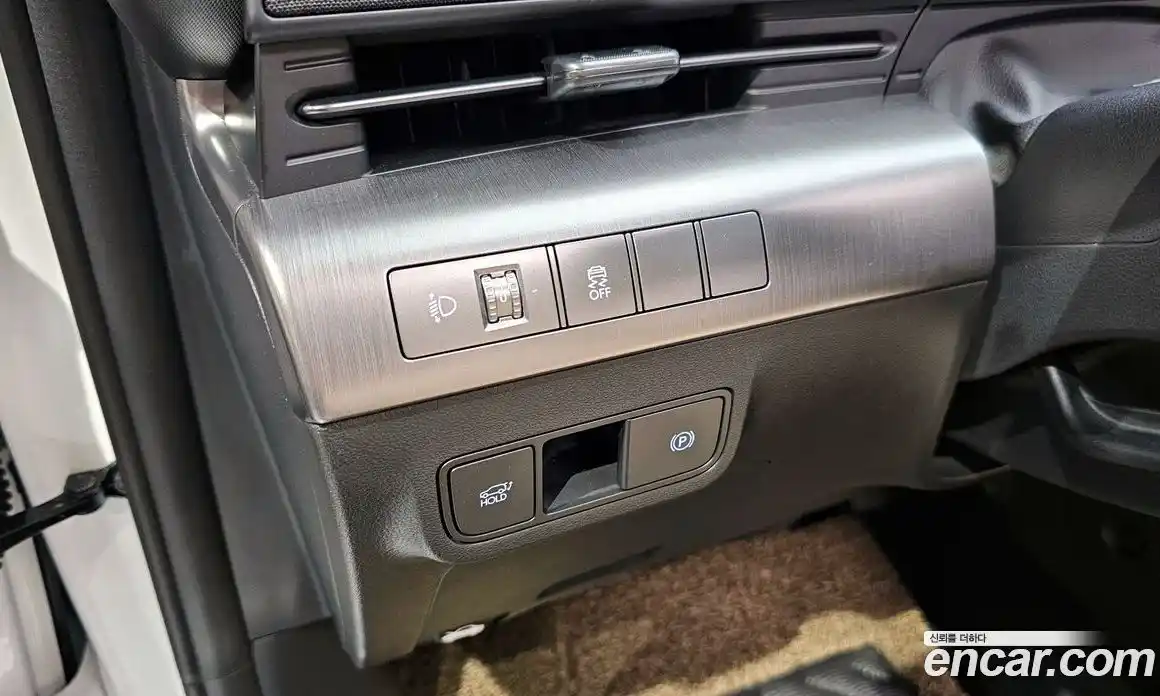 Hyundai Kona 2023 1.6 гидро, фото 23