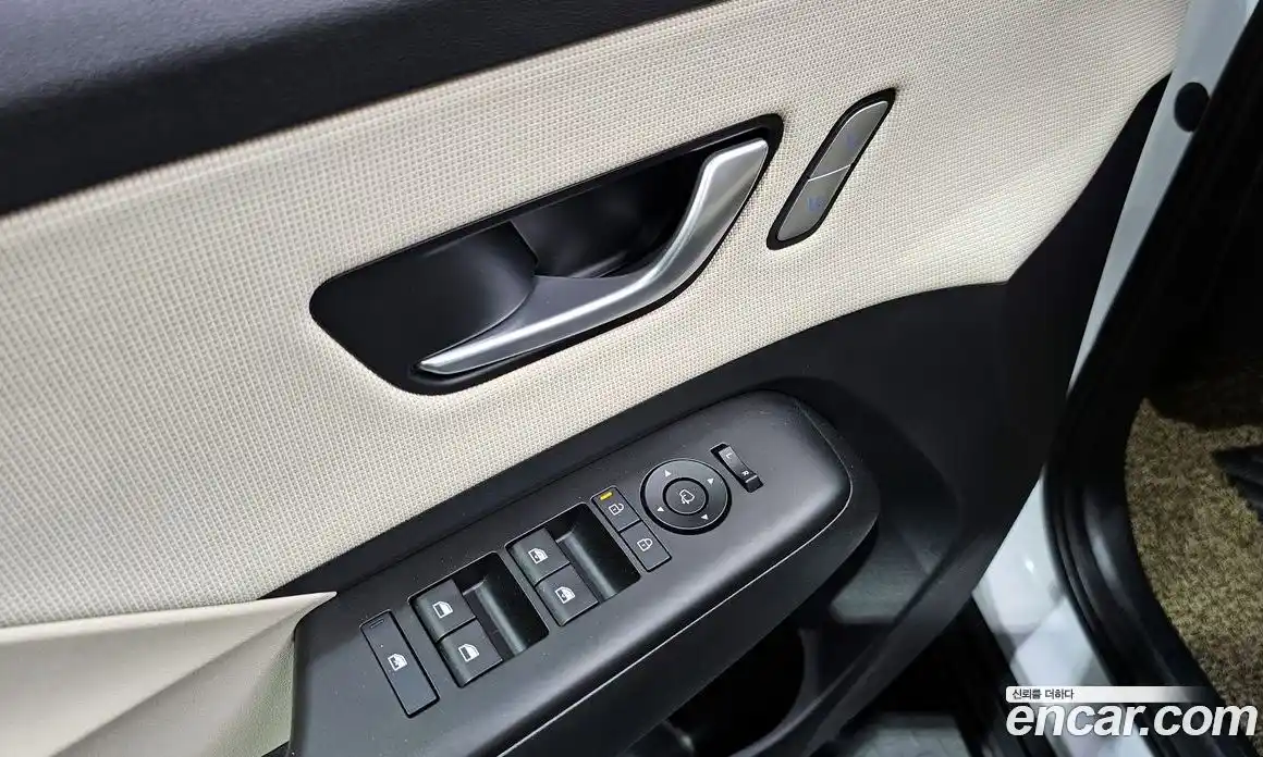 Hyundai Kona 2023 1.6 гидро, фото 33