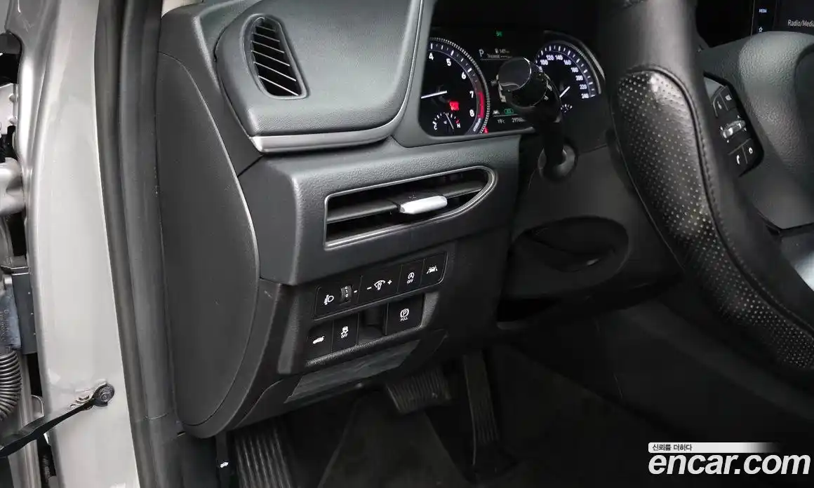Hyundai Sonata 2021 1.6 гидро, фото 13