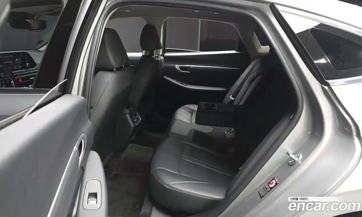 Hyundai Sonata 2021 1.6 гидро, фото 18