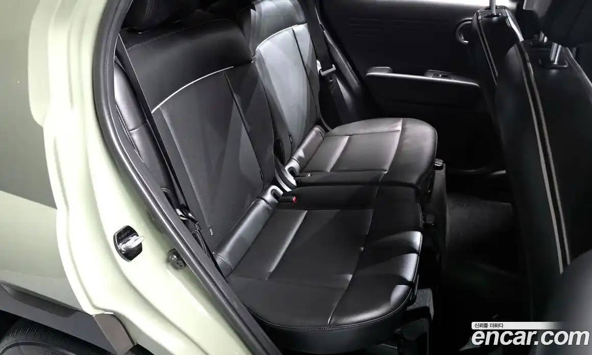 Hyundai Casper 2023 1.0 гидро, фото 17