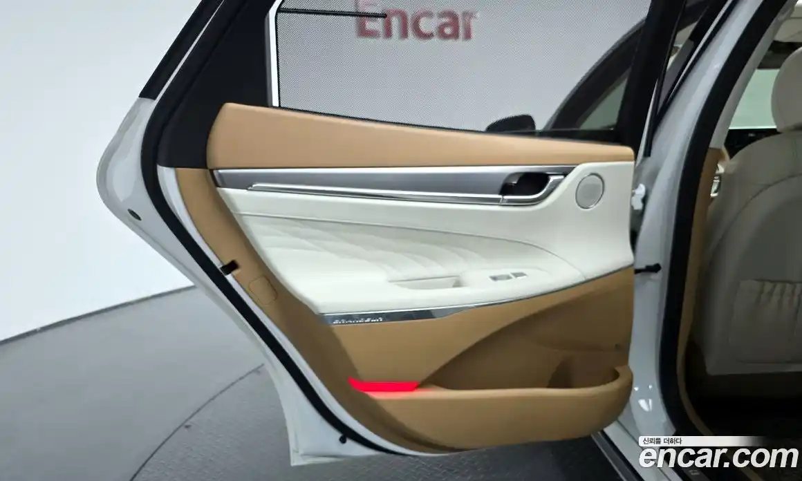 Hyundai Grandeur 2021 2.5 гидро, фото 14