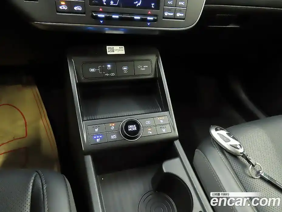 Hyundai Kona 2023 1.6 гидро, фото 12