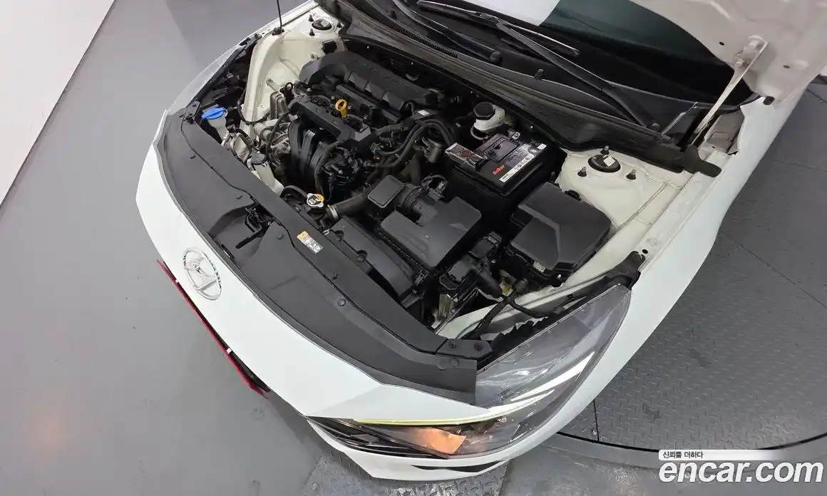 Hyundai Avante 2022 1.6 гидро, фото 6