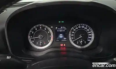 Hyundai Venue 2022 1.6 автомат (гидро), миниатюра 11