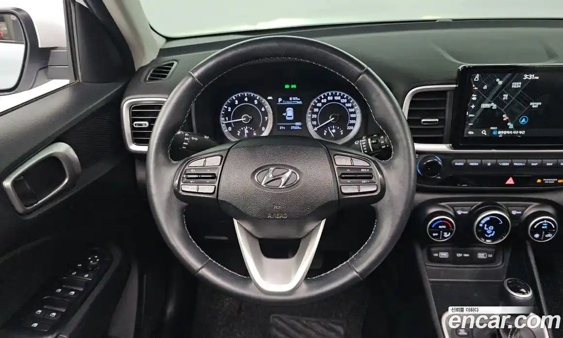 Hyundai Venue 2022 1.6 автомат (гидро), фото 19