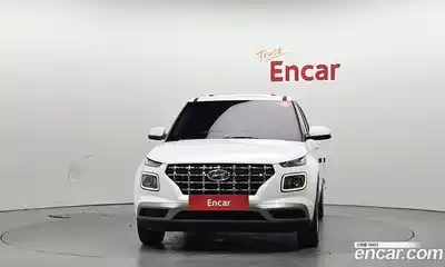 Hyundai Venue 2022 1.6 автомат (гидро), миниатюра 3