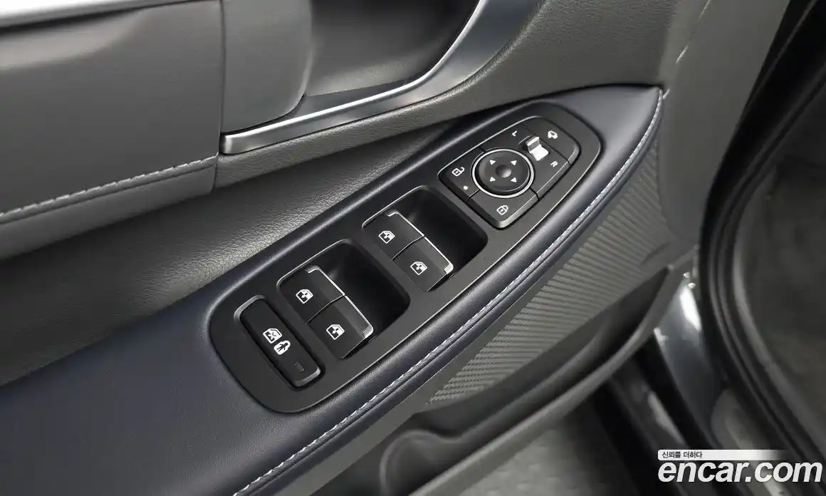 Hyundai Sonata 2024 1.6 гидро, фото 18