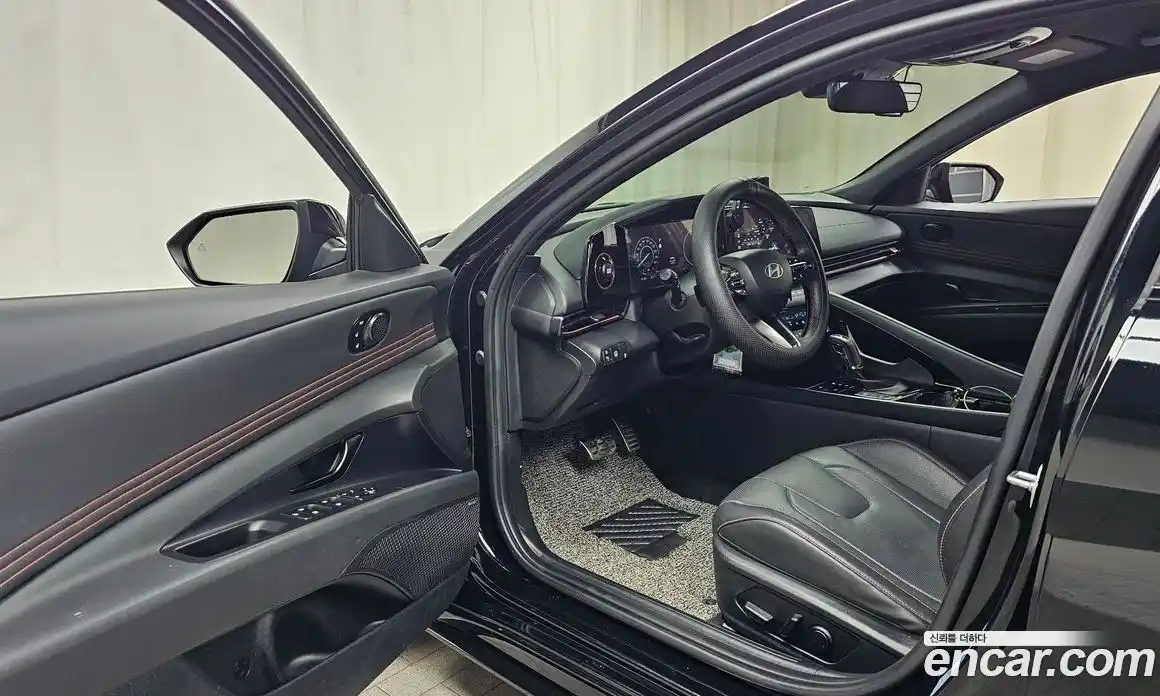 Hyundai Avante 2025 1.6 гидро, фото 13