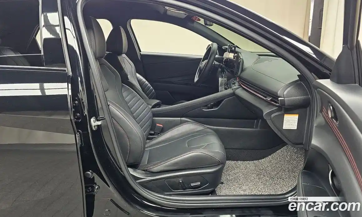 Hyundai Avante 2025 1.6 гидро, фото 16