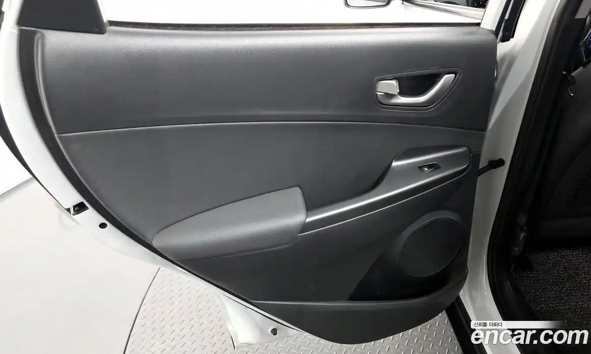 Hyundai Kona 2018 1.6 гидро, фото 15
