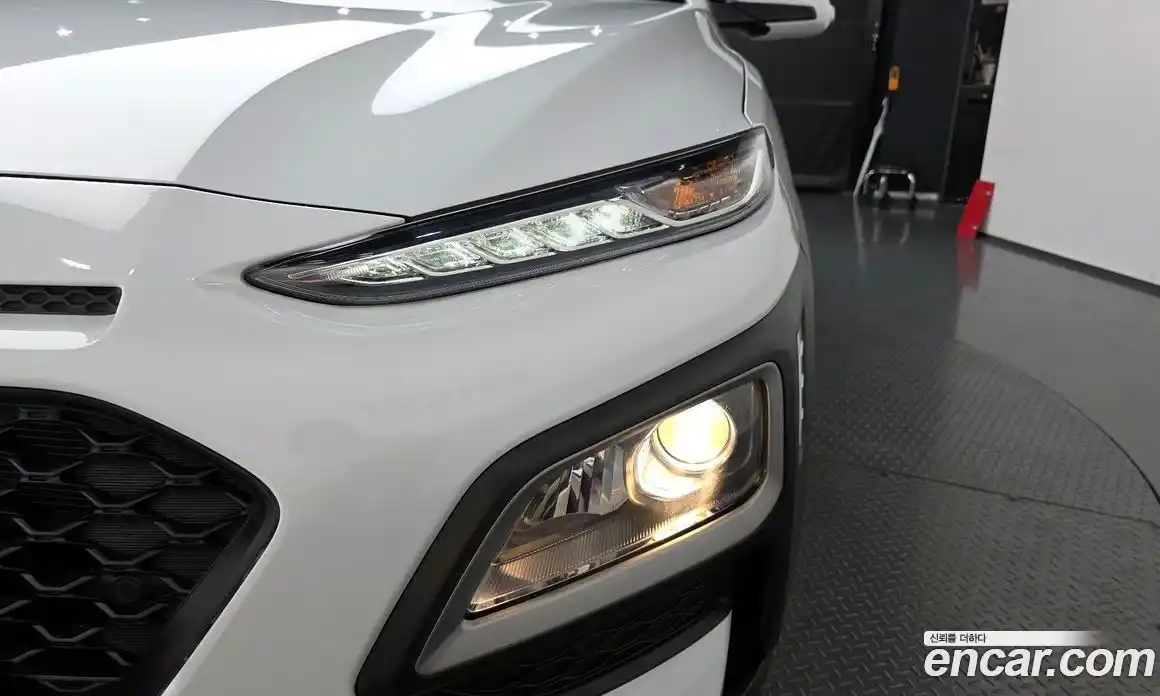 Hyundai Kona 2018 1.6 гидро, фото 8